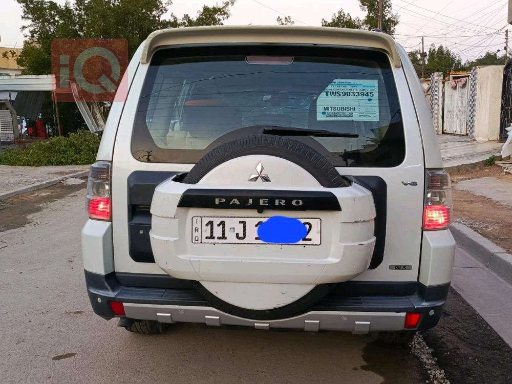 میتسوبیشی پاجیرۆ